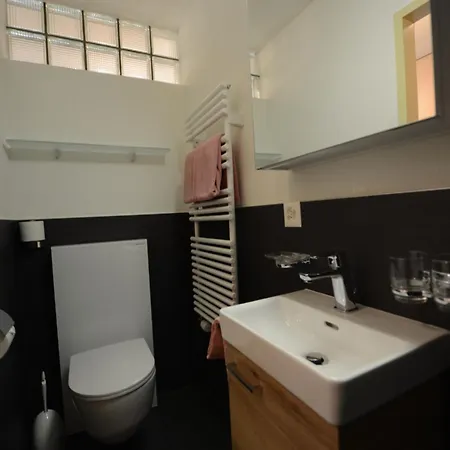 Haus Kandahar Apartment